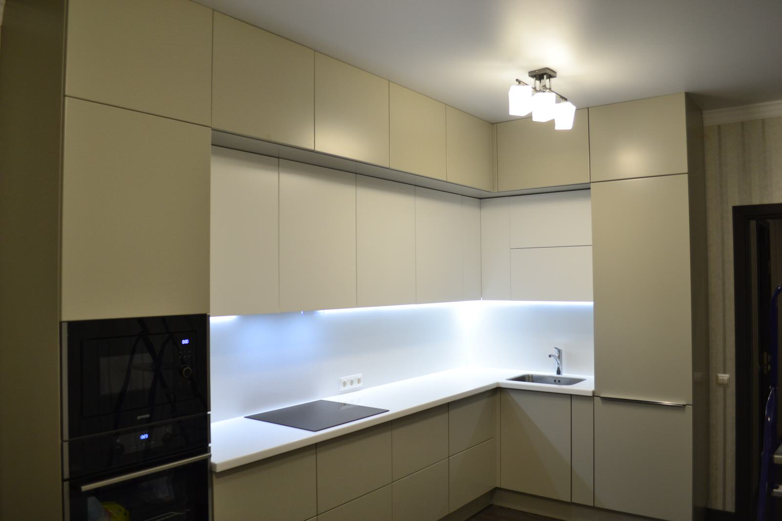 Современная кухня