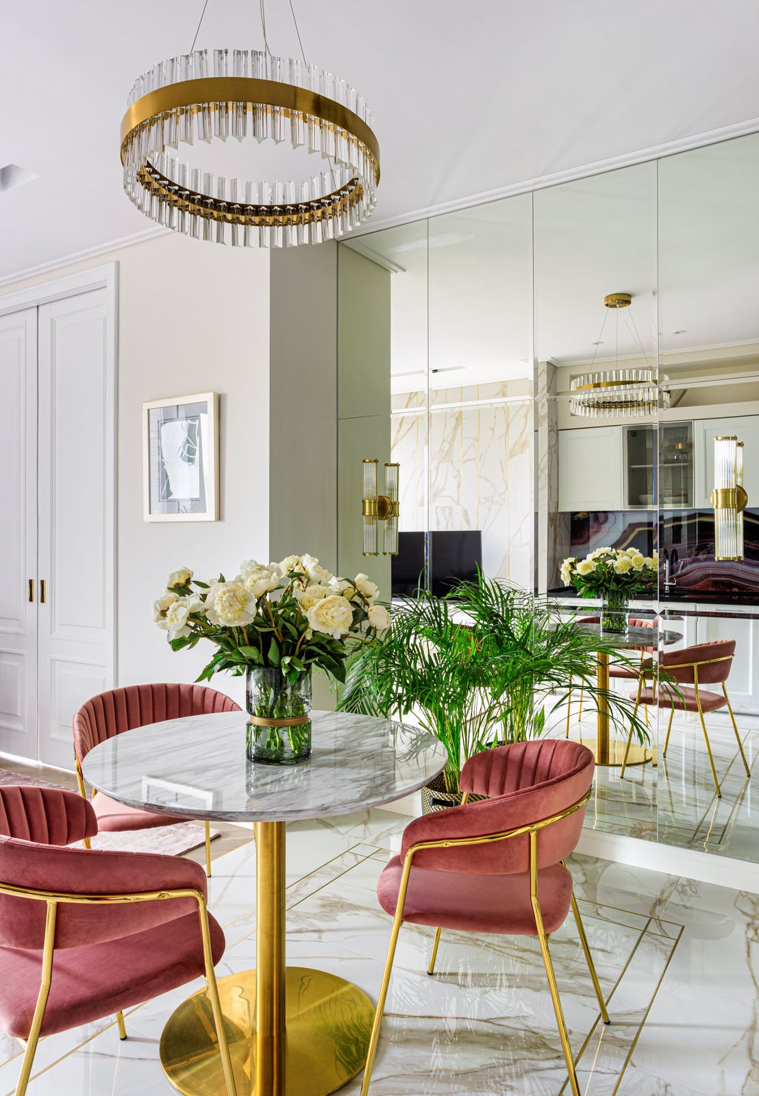 «Классика» за 200–300 тысяч ₽ — сравним три сметы на гарнитуры