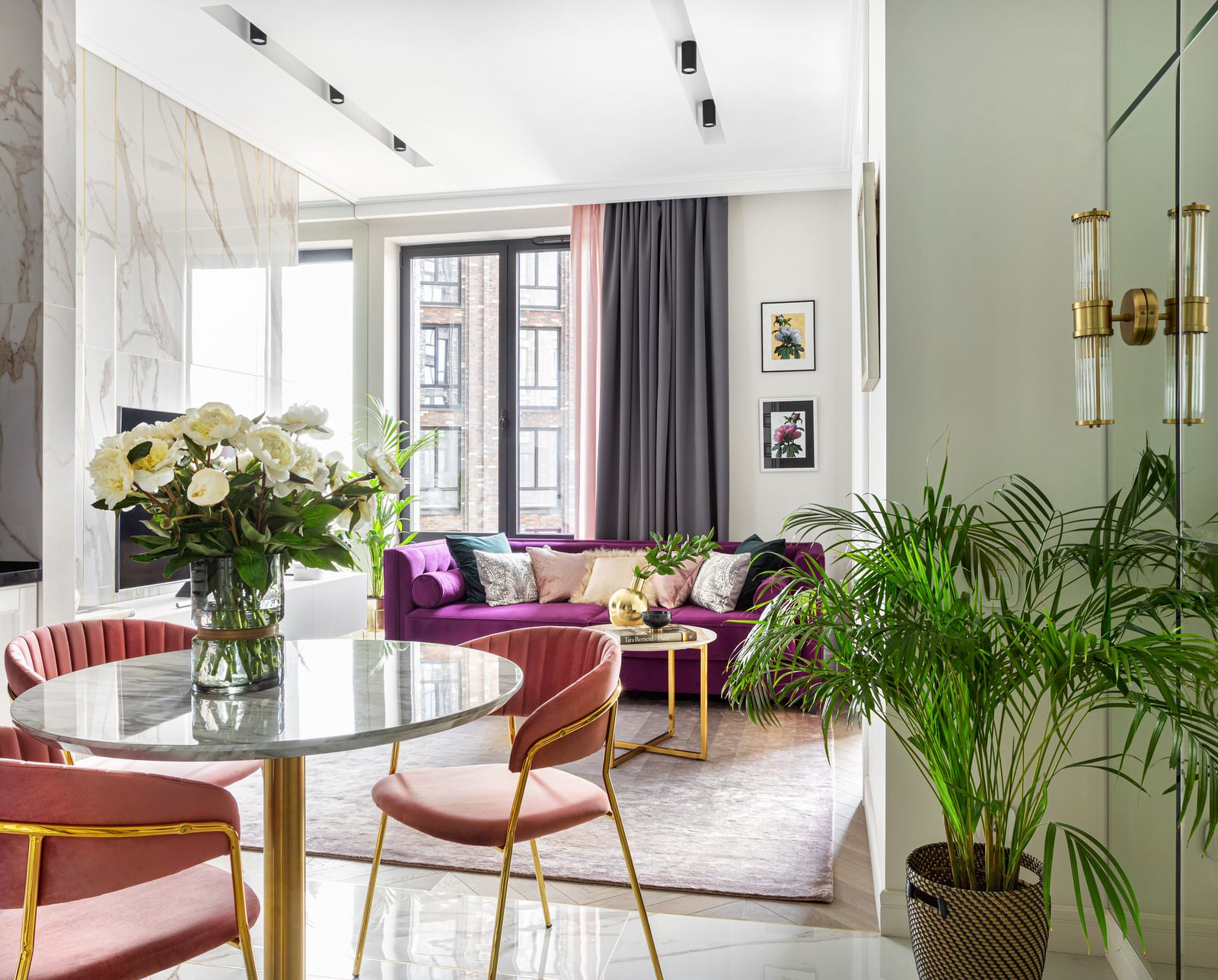 «Классика» за 200–300 тысяч ₽ — сравним три сметы на гарнитуры