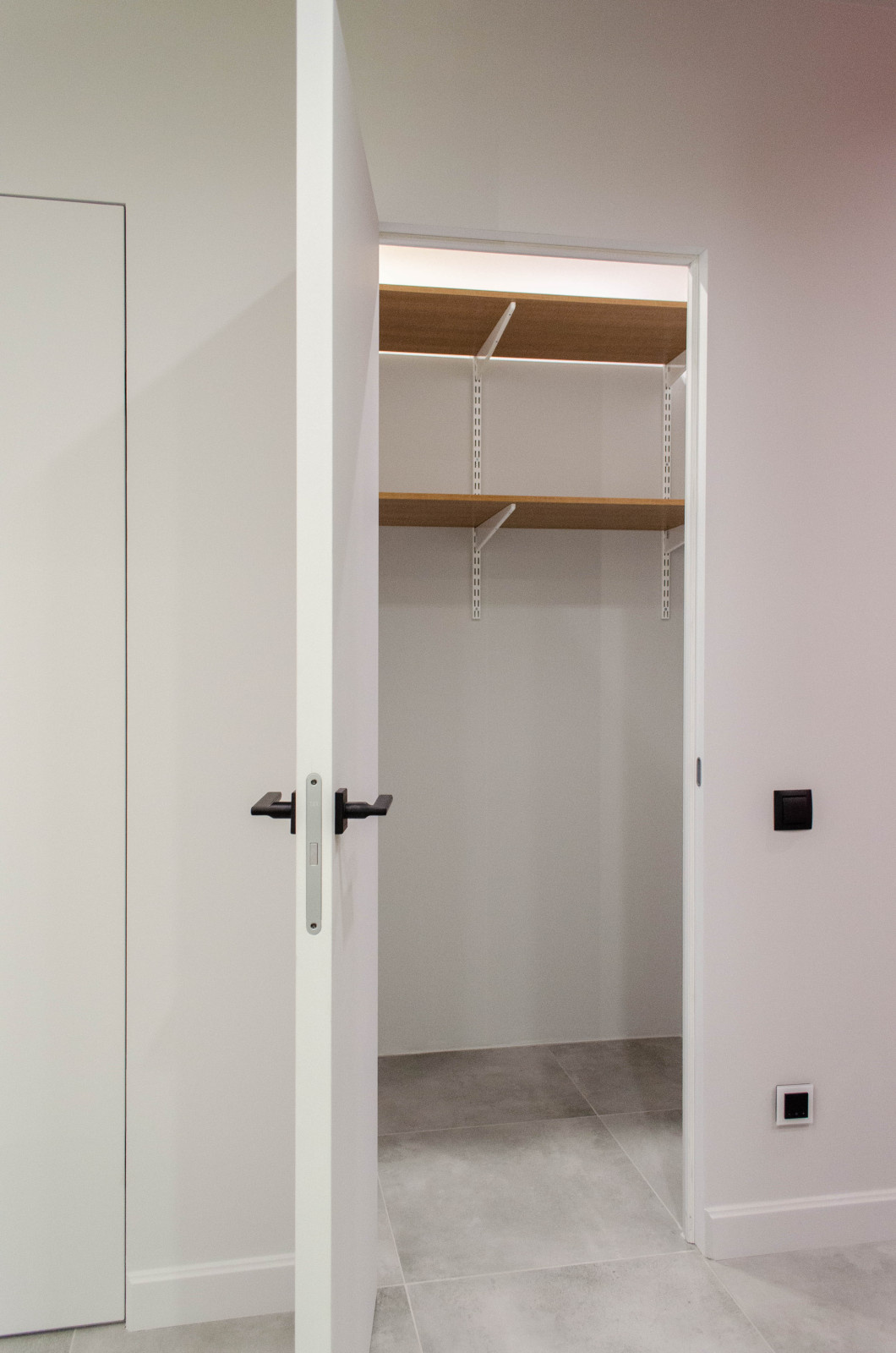 ЖД "Соло", Яркий минимализм, 55 кв. м