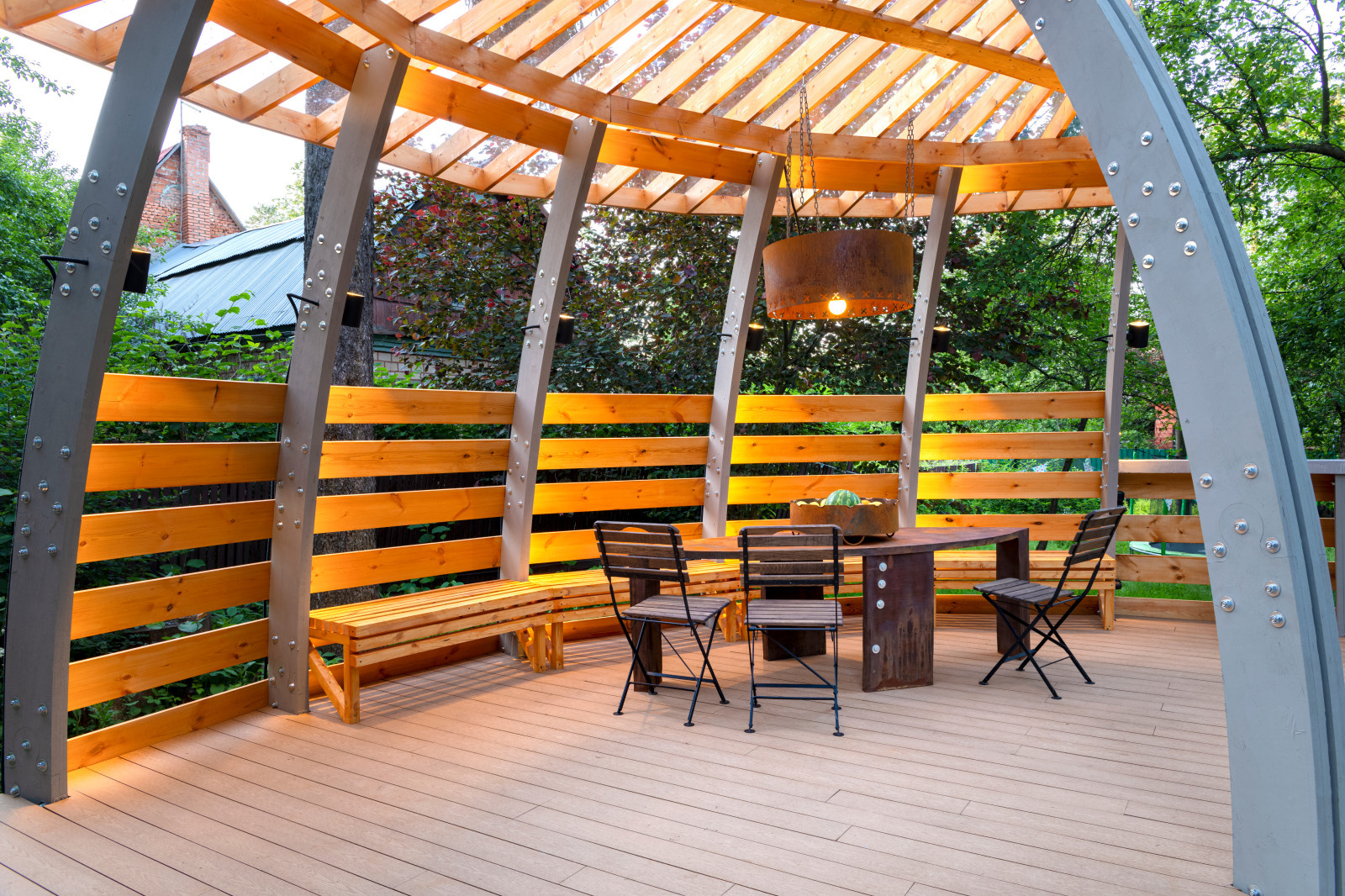 Необычная веранда (и терраса) к Необычному Дому (проект "Фазенда-лайф")