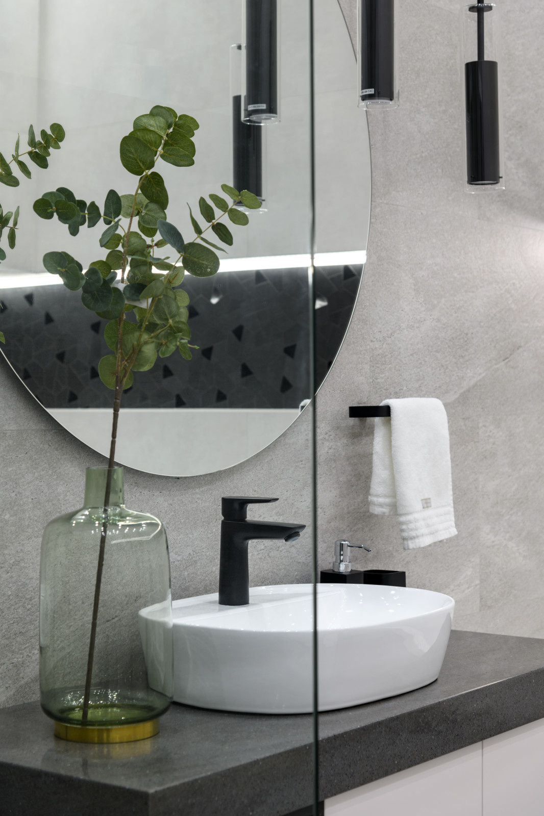 Просторная квартира с природными акцентами