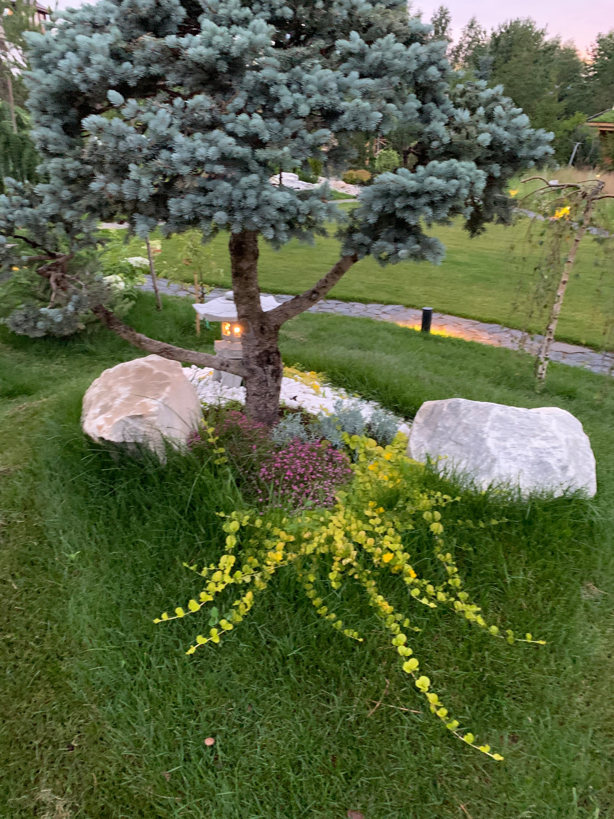 Территория удовольствий.Частный сад.