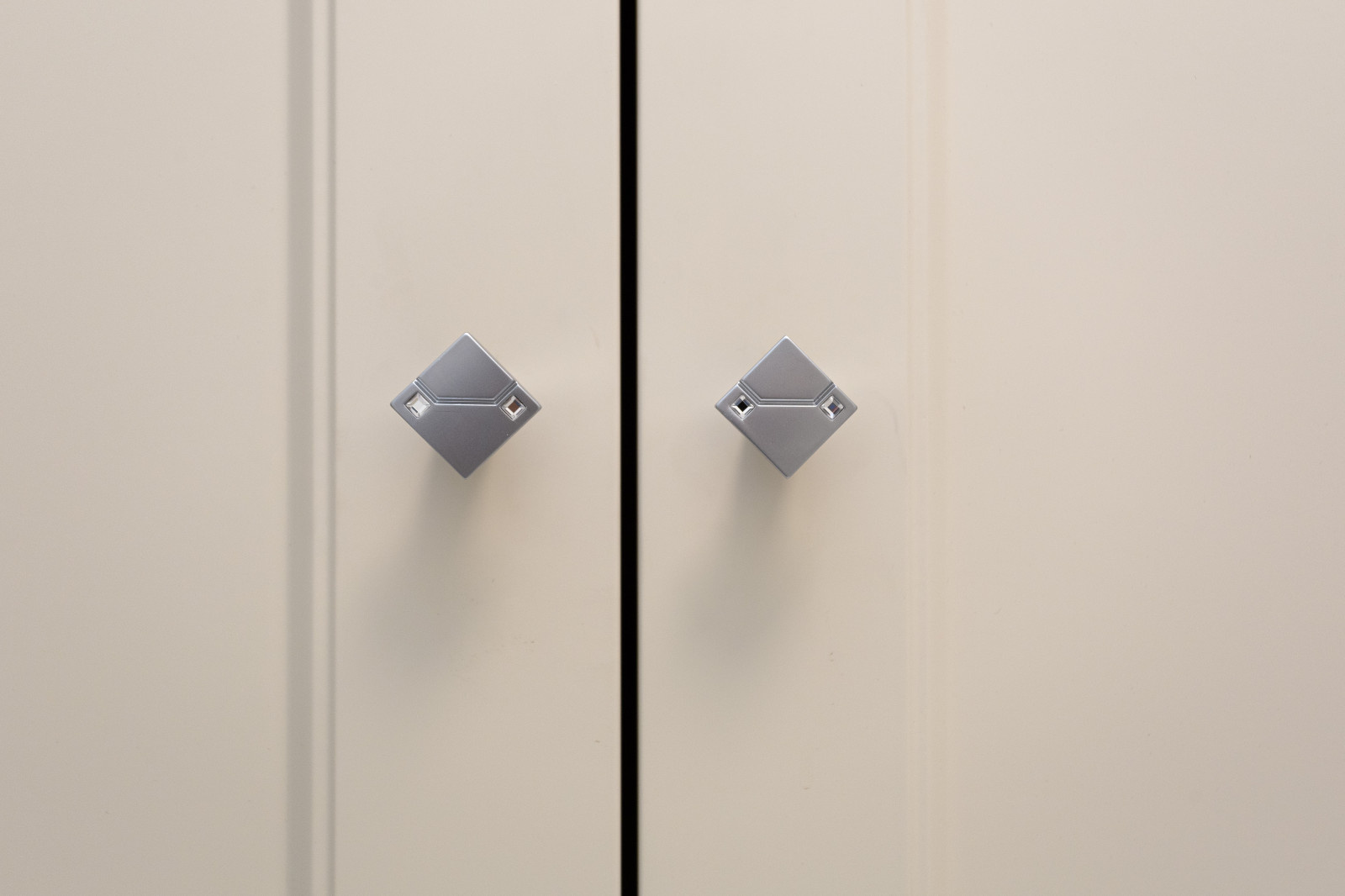 Прихожая в стиле современная классика