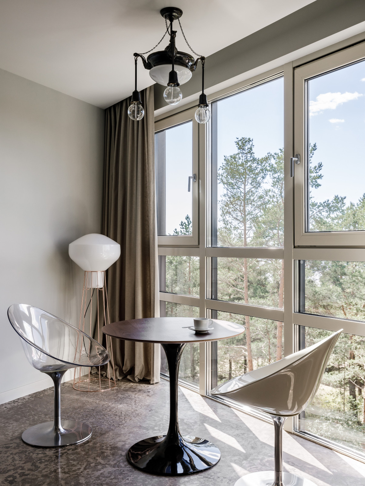 Обложка альбома: спальня