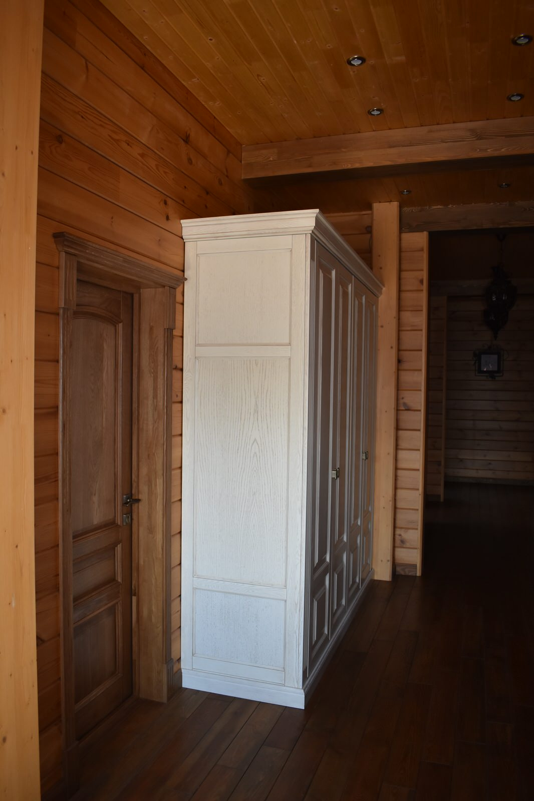 Дизайн интерьеров в доме из клеенного бруса (реализация)