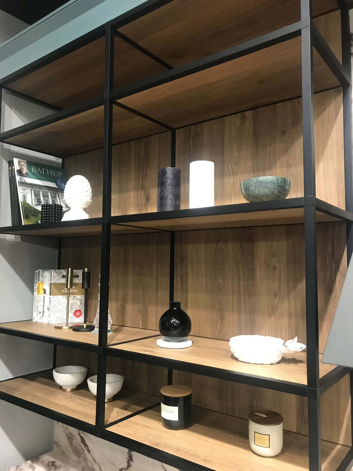 DEGNO Collection