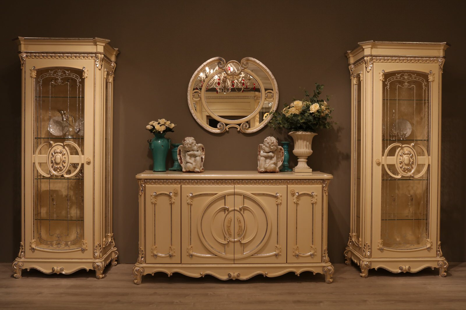 GAUDI Collection