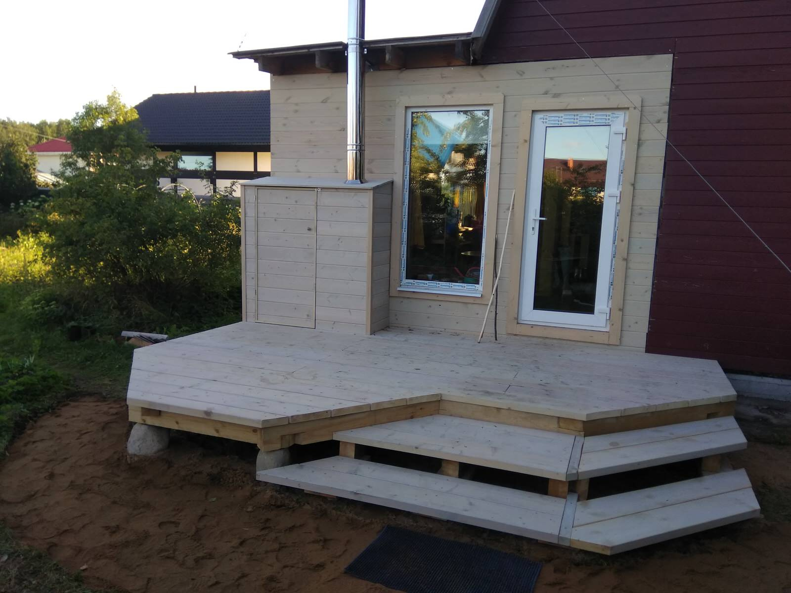 Обложка проекта: Терраса на валунах