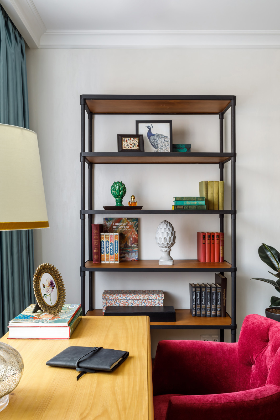 Трехкомнатная квартира в Москве