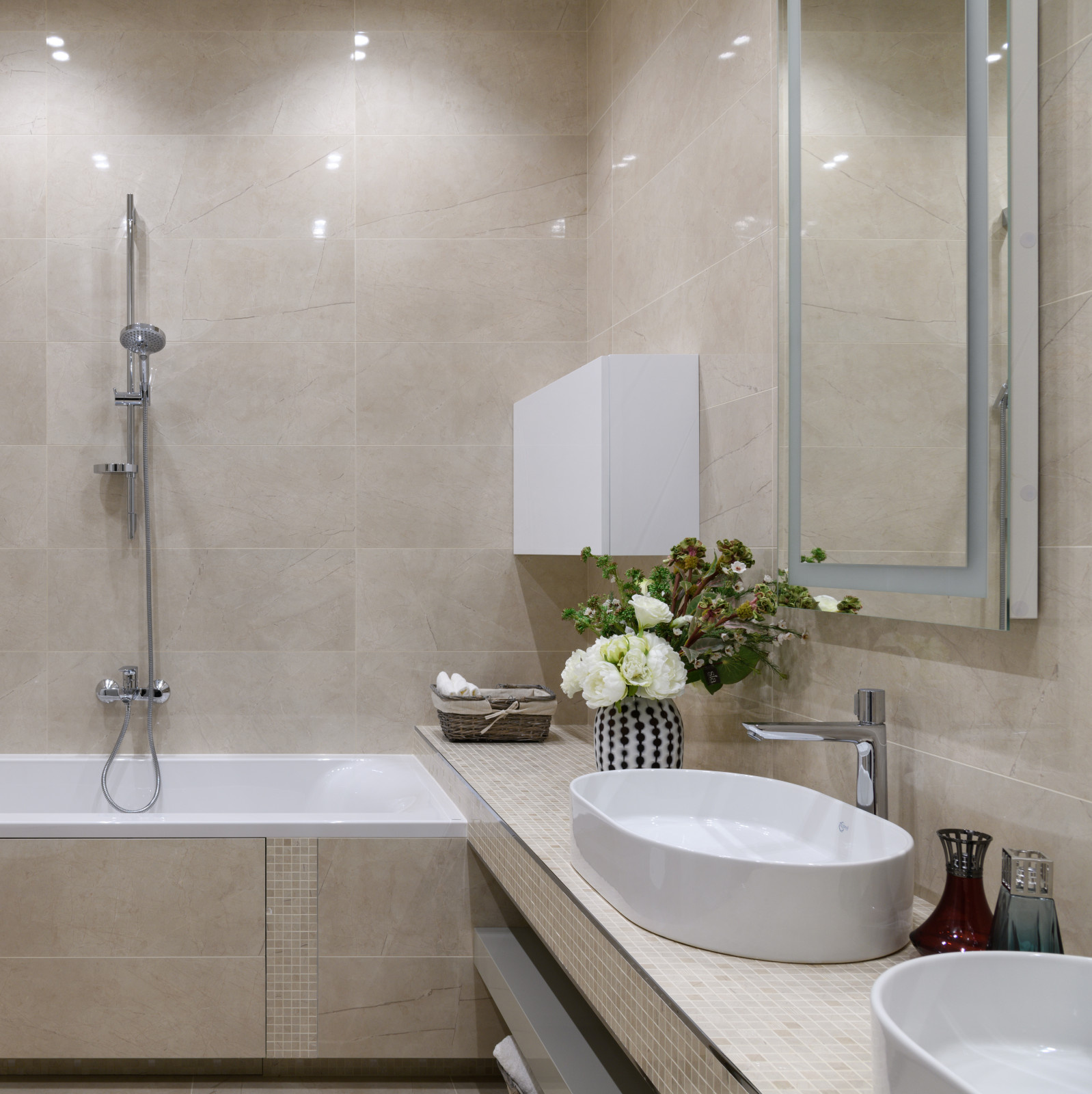 Изысканный интерьер трехкомнатной квартиры