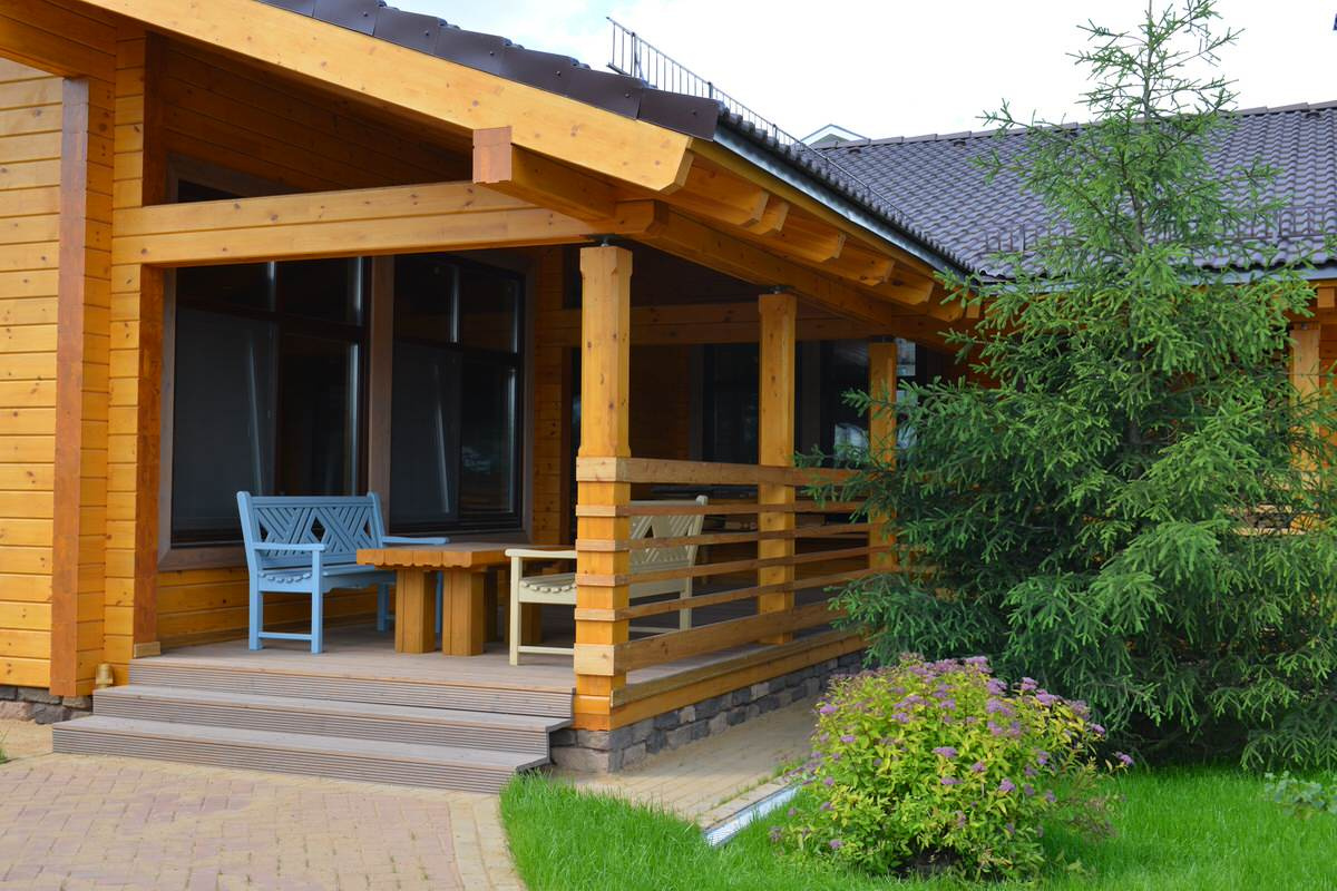 Терраса и дом