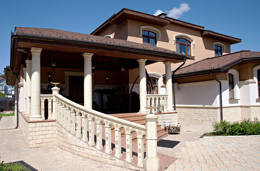 Обложка проекта: Загородный дом в стиле средиземноморской виллы