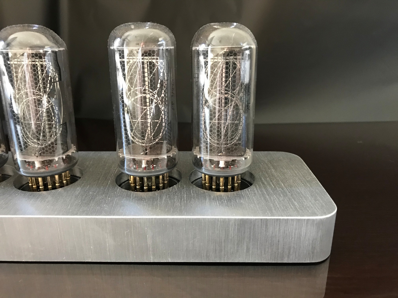 ASTRONIX IN18 Deluxe Aluminum Slim