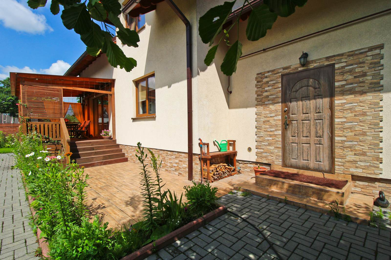 Уютный дом для большой семьи