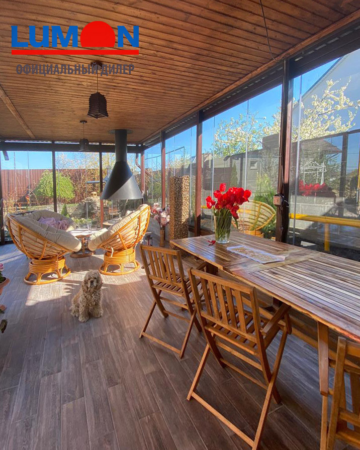 Беседка с раздвижным остеклением Lumon