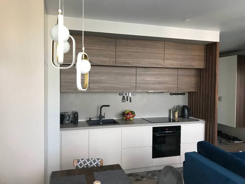 Фоновое изображение профиля Avero