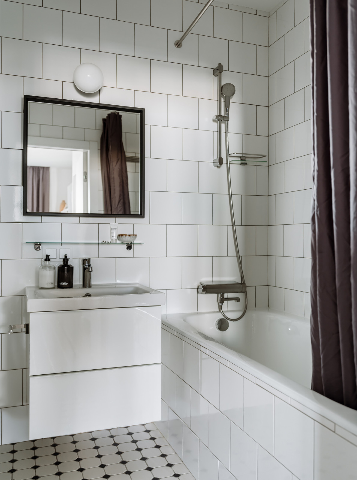 В гостях: 35 кв.м — скандинавская студия с дизайнерским светом