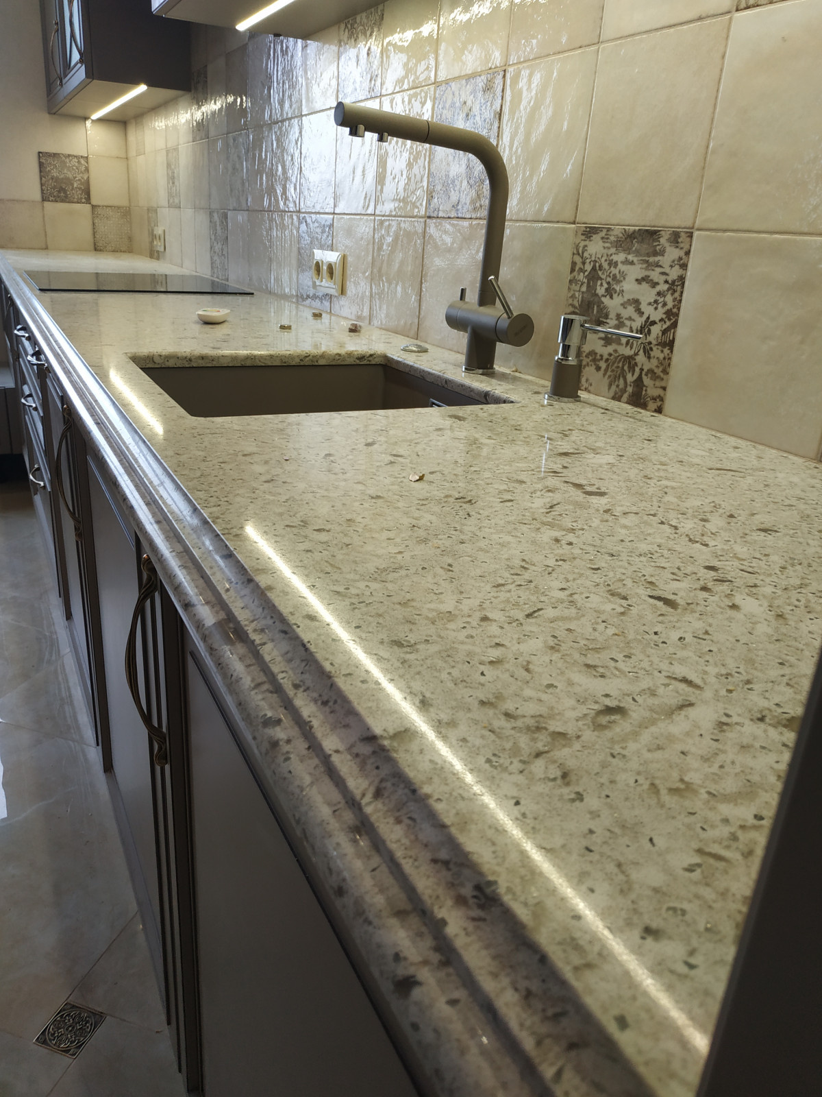 Кварцевый агломерат beleNco (Турция)