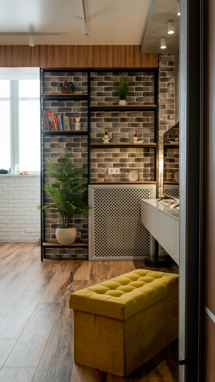 Квартира для молодой девушки