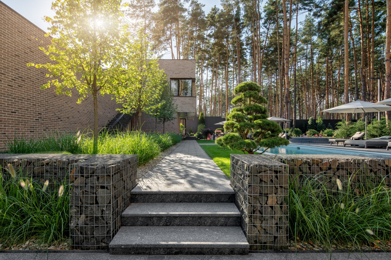BST House
