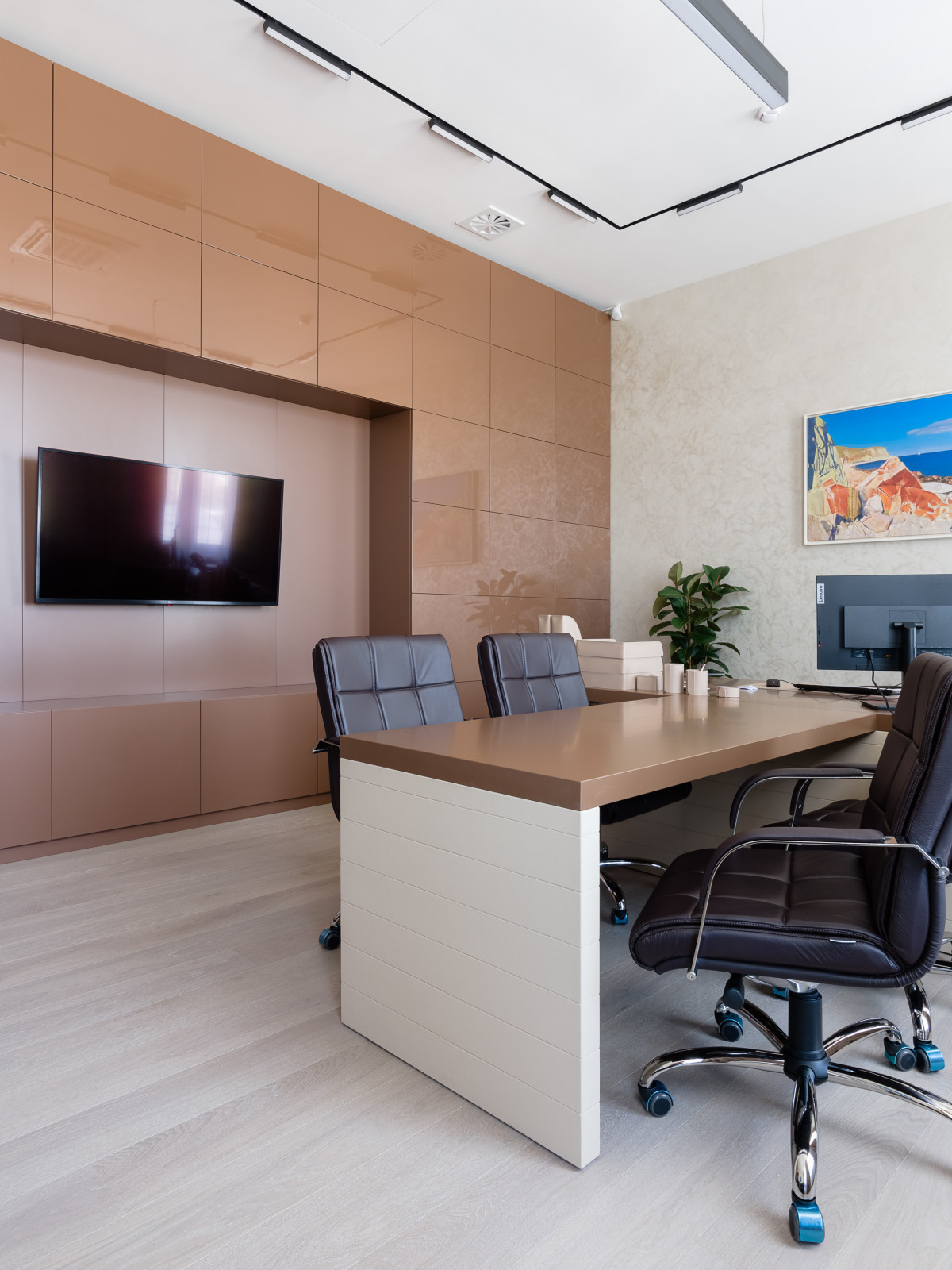 VIP зона бизнес-центра в Краснодаре