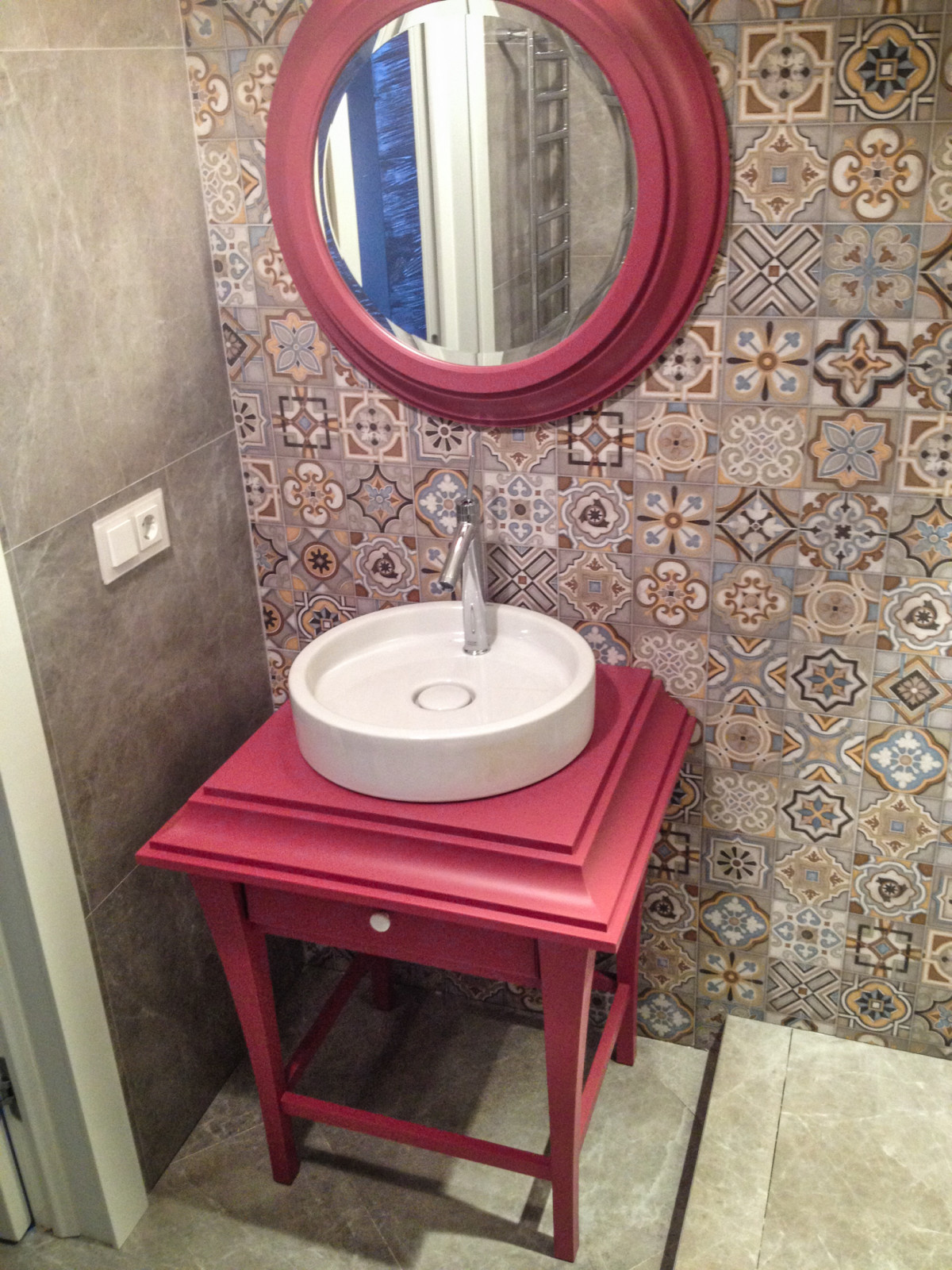 Обложка проекта: Квартира для молодой девушки