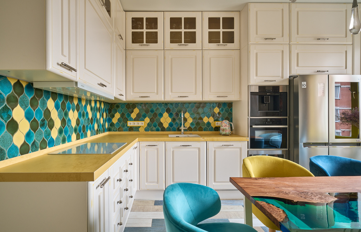 Белая кухня