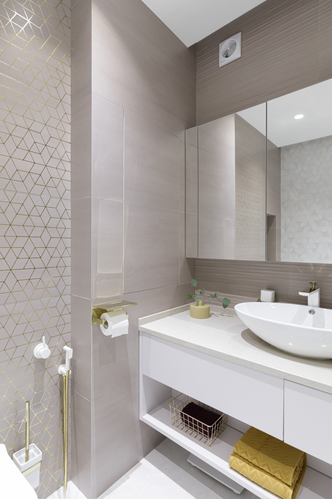 Квартира 125м2 | GOLD ACCENT | Неоклассика и модерн с латунными акцентами