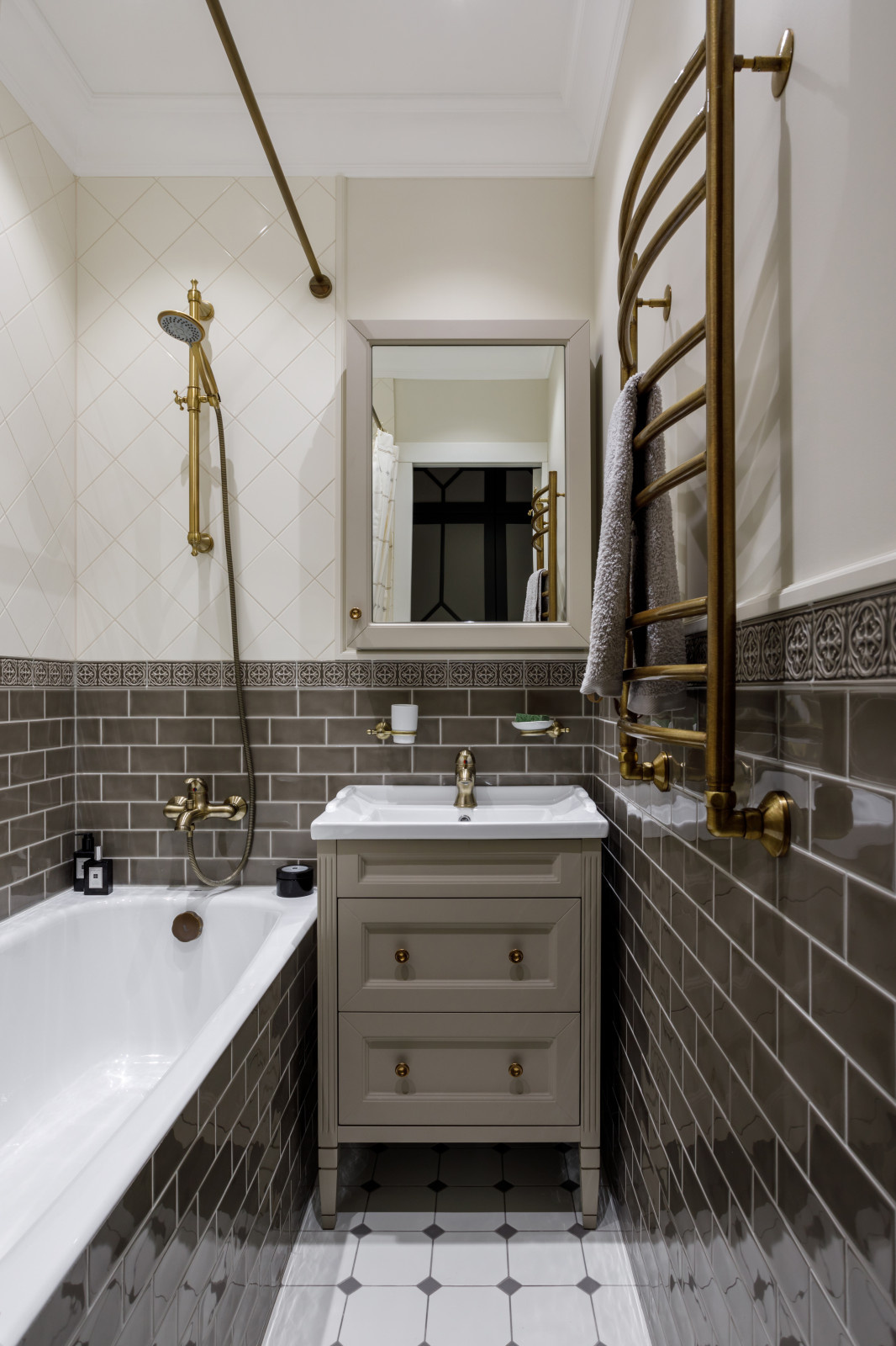 Яркая 3-х комнатная квартира на месте бывшей коммуналки