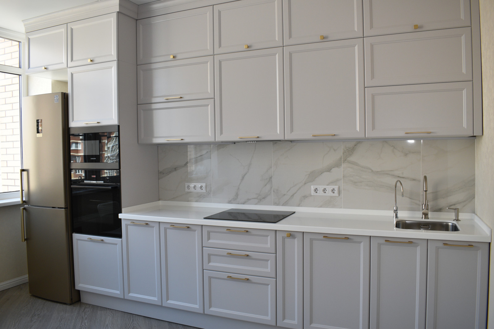 Обложка проекта: Андора МДФ под потолок с акриловой столешницей