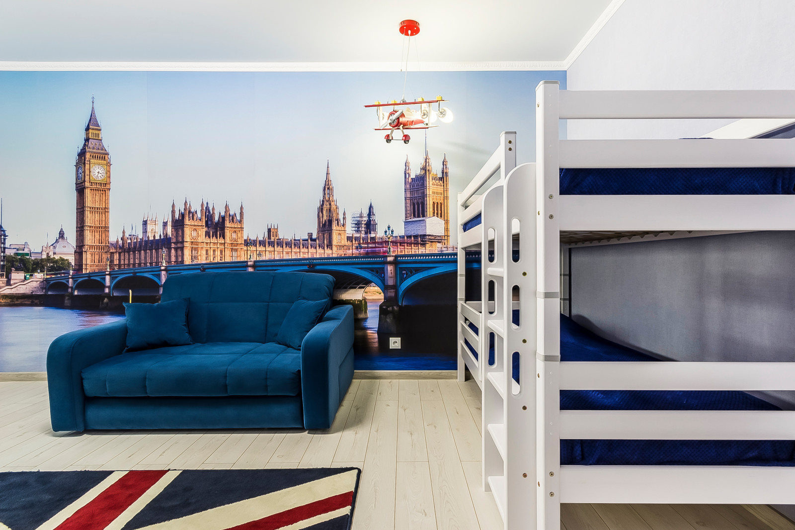 Яркая и функциональная. 2-к квартира в Краснодаре