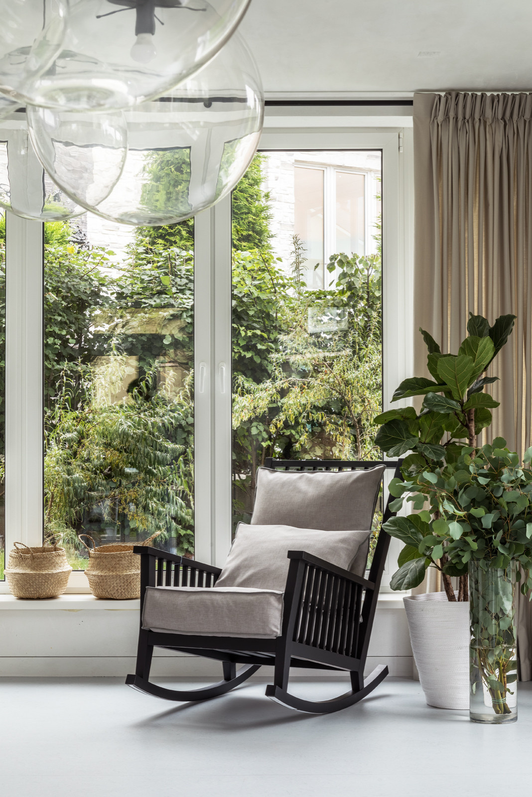 Houzz тур: Дом с рабочей кухней, отдельной игровой и кинозалом