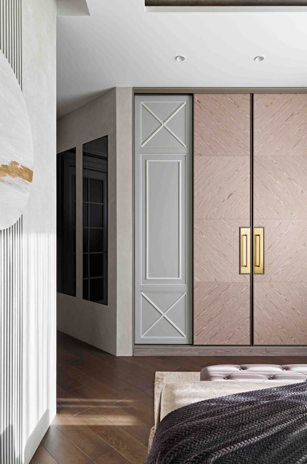 Hedonist Apartment