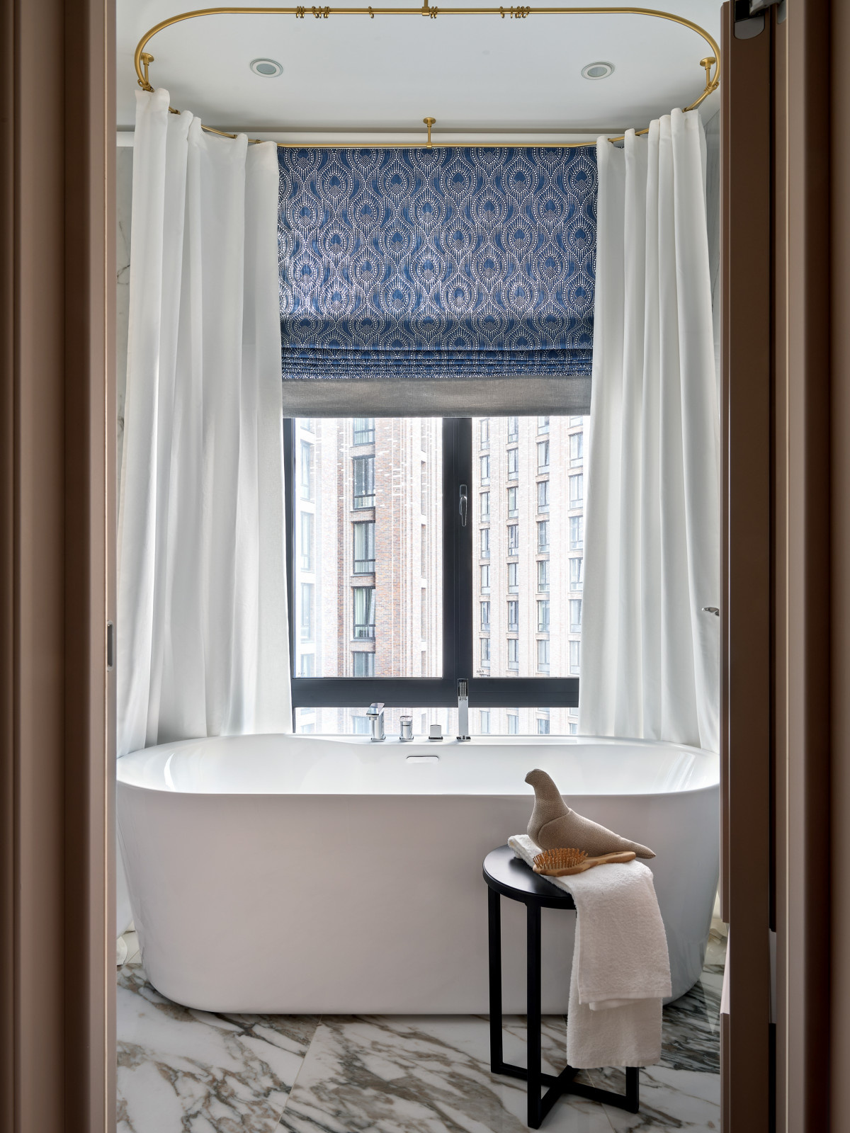 Квартира в Москве с ванной мечты. Дизайнер Виктория Байкова. Публикация ИВД.