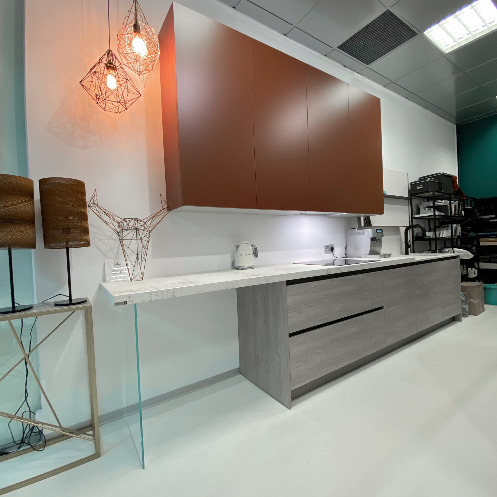 Кухни и мебель из Европы. Реализация