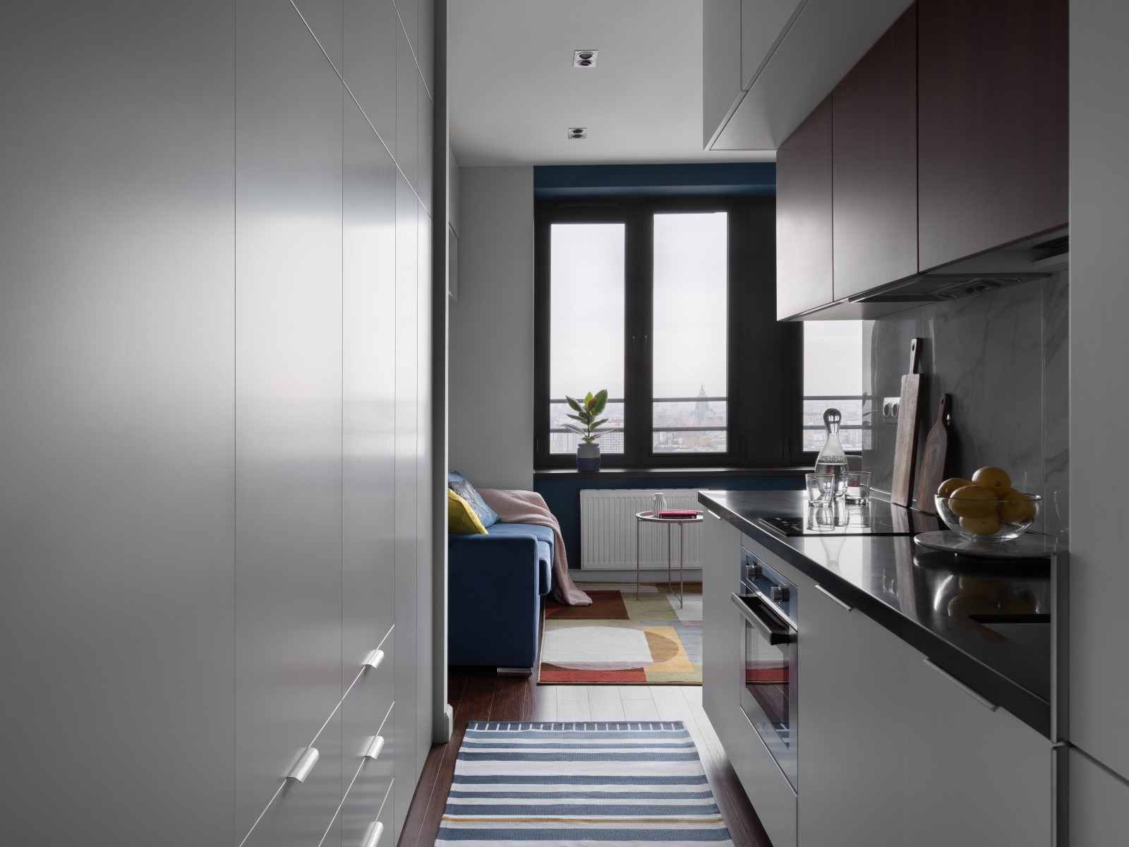 Обложка статьи: Houzz тур: Квартира 29 кв.м с кухней в коридоре