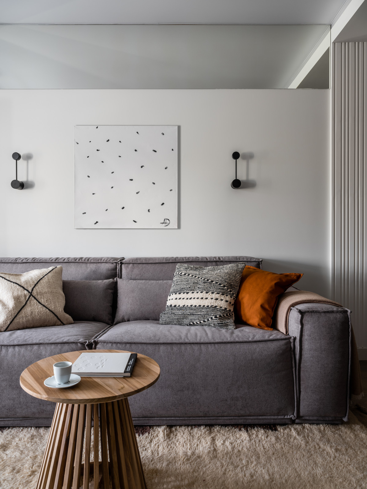 Houzz тур: 54 кв.м — квартира с «луной» в спальне