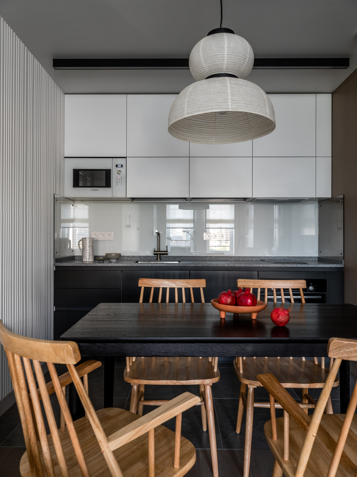 Houzz тур: 54 кв.м — квартира с «луной» в спальне