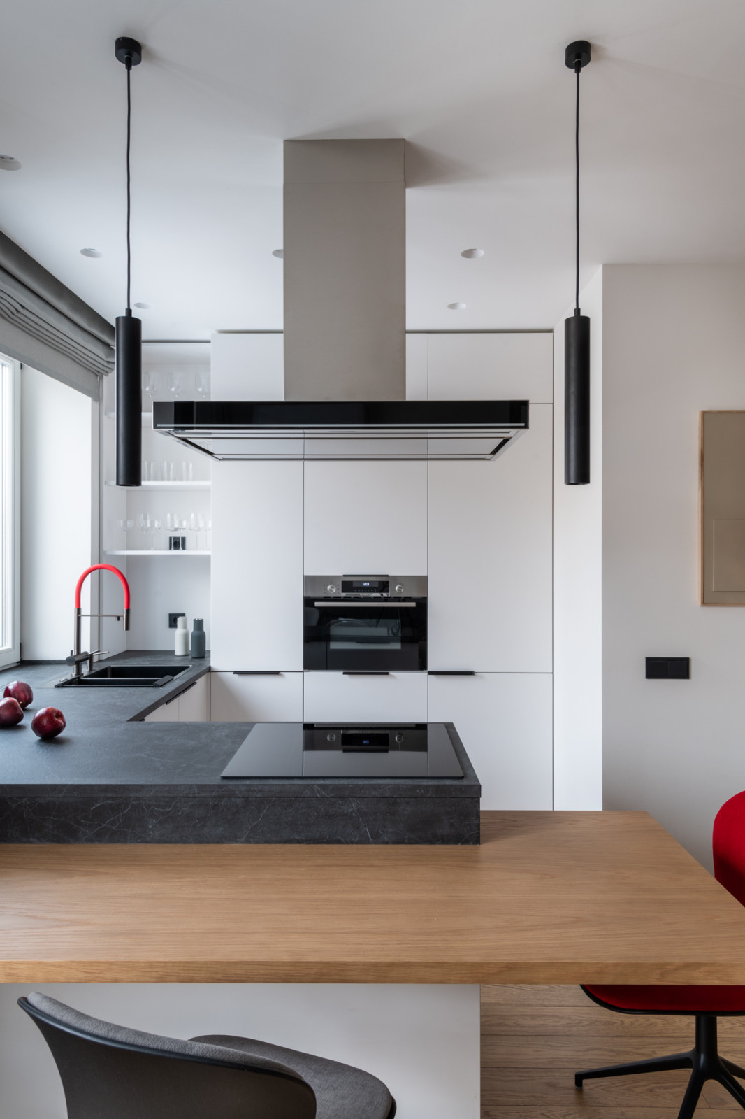 KOMSOM FLAT