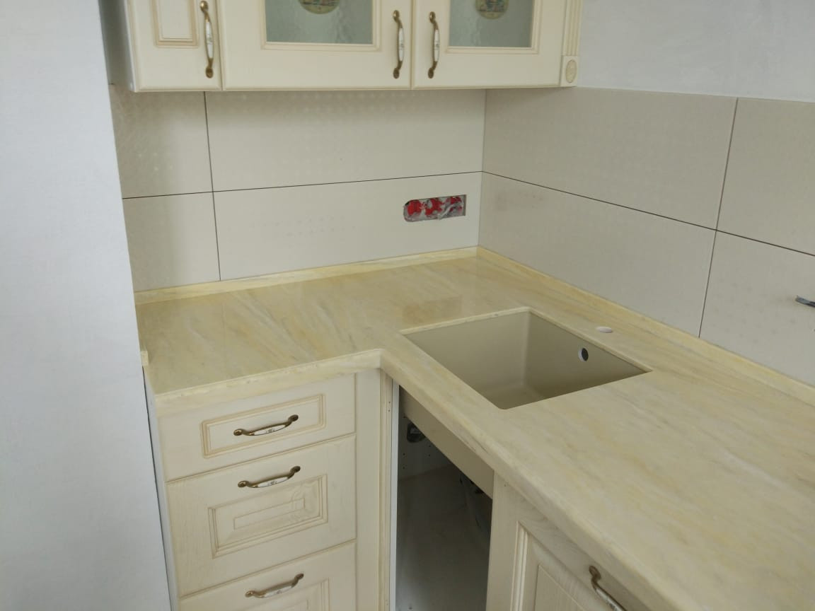 Столешница из искусственного камня 215