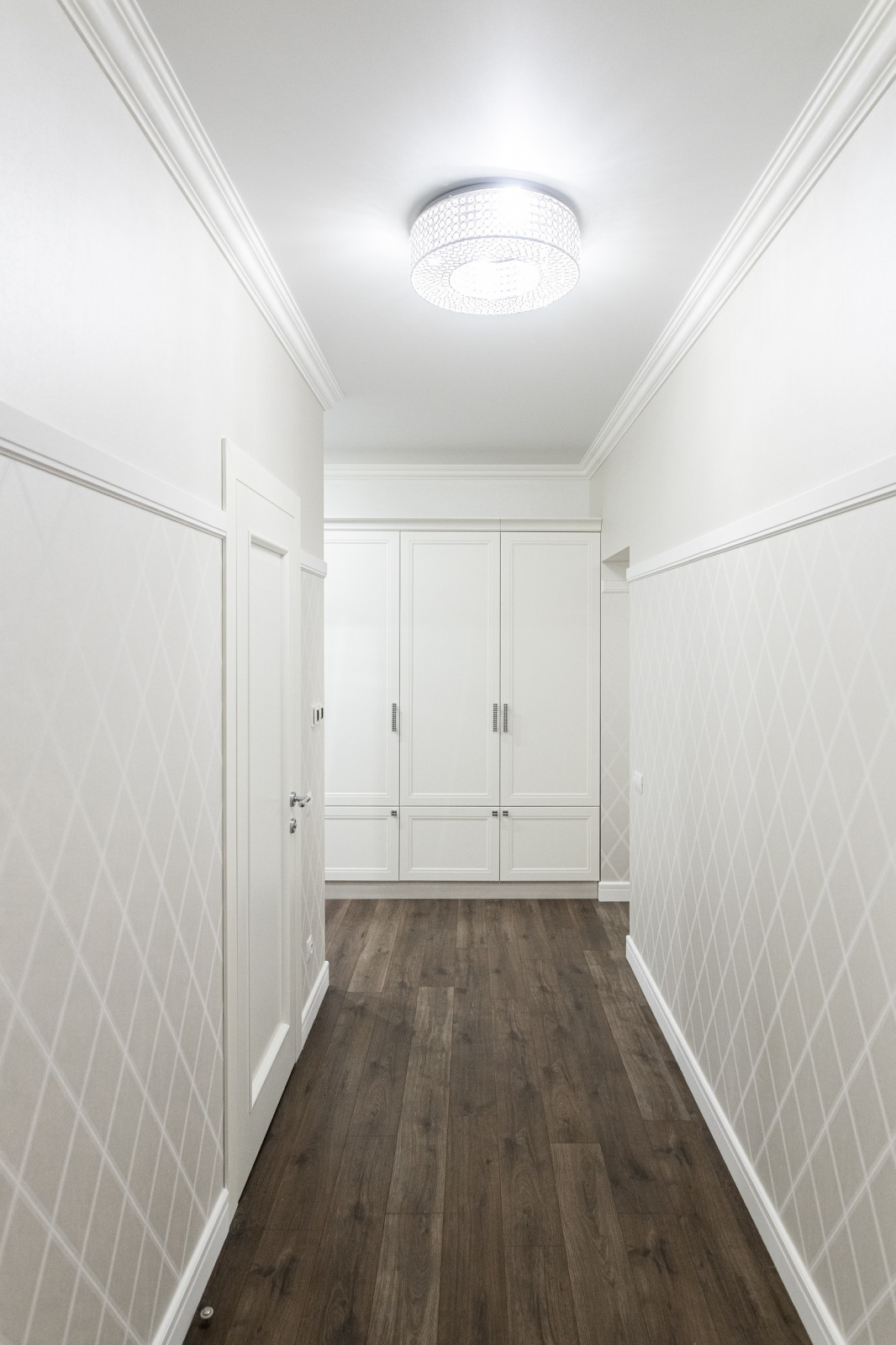 Дизайнерский ремонт 4х комнатной квартиры