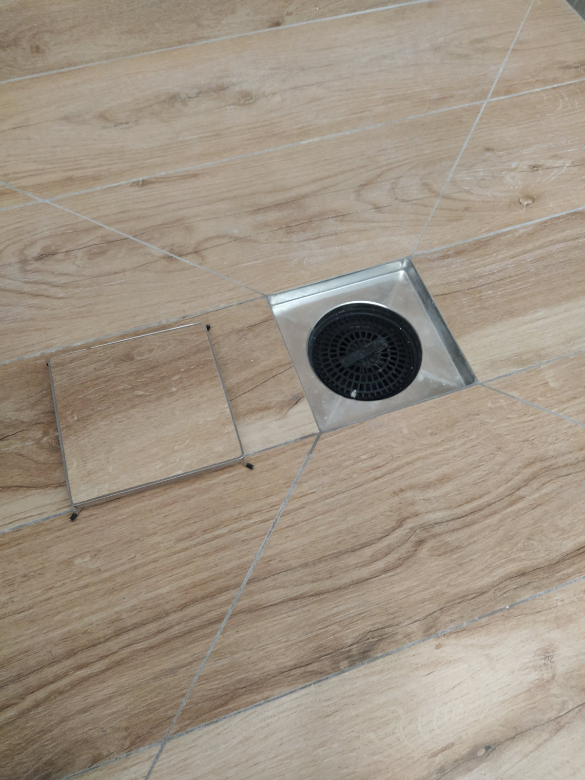 Душевая на Широкой речке