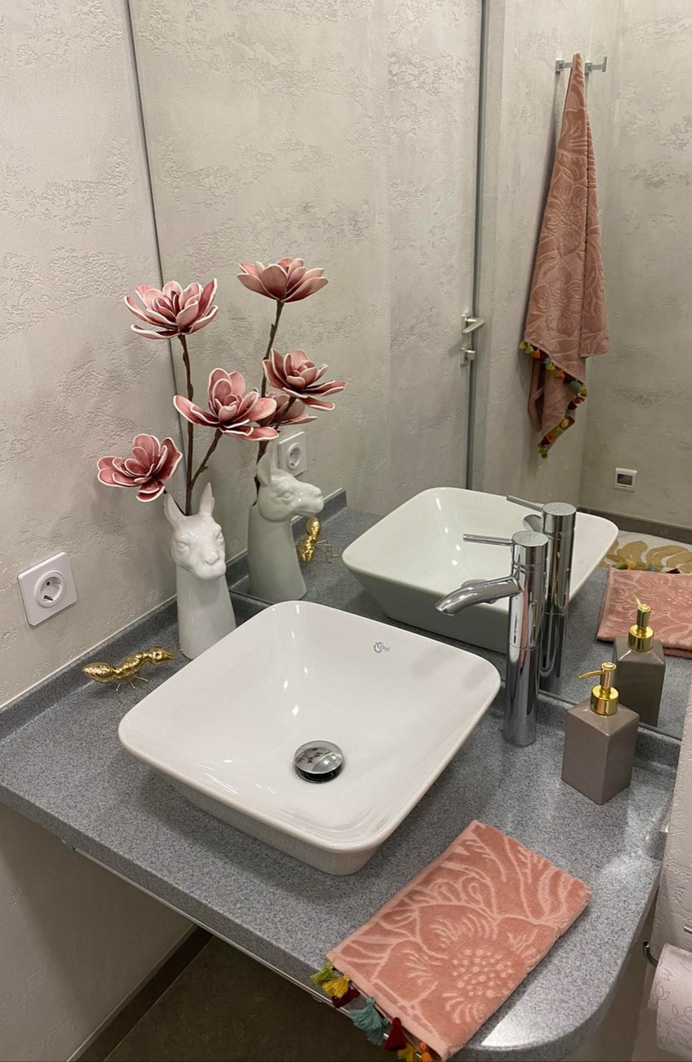 Обложка проекта: Декорирование частных квартир. Разные проекты