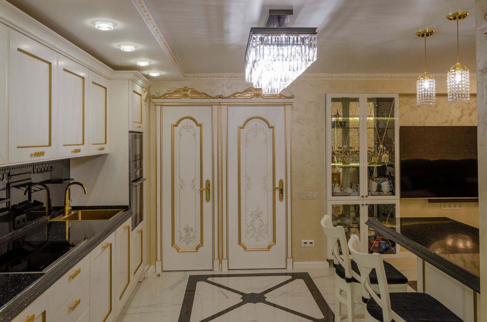 Квартира под ключ, в м-он Университетский