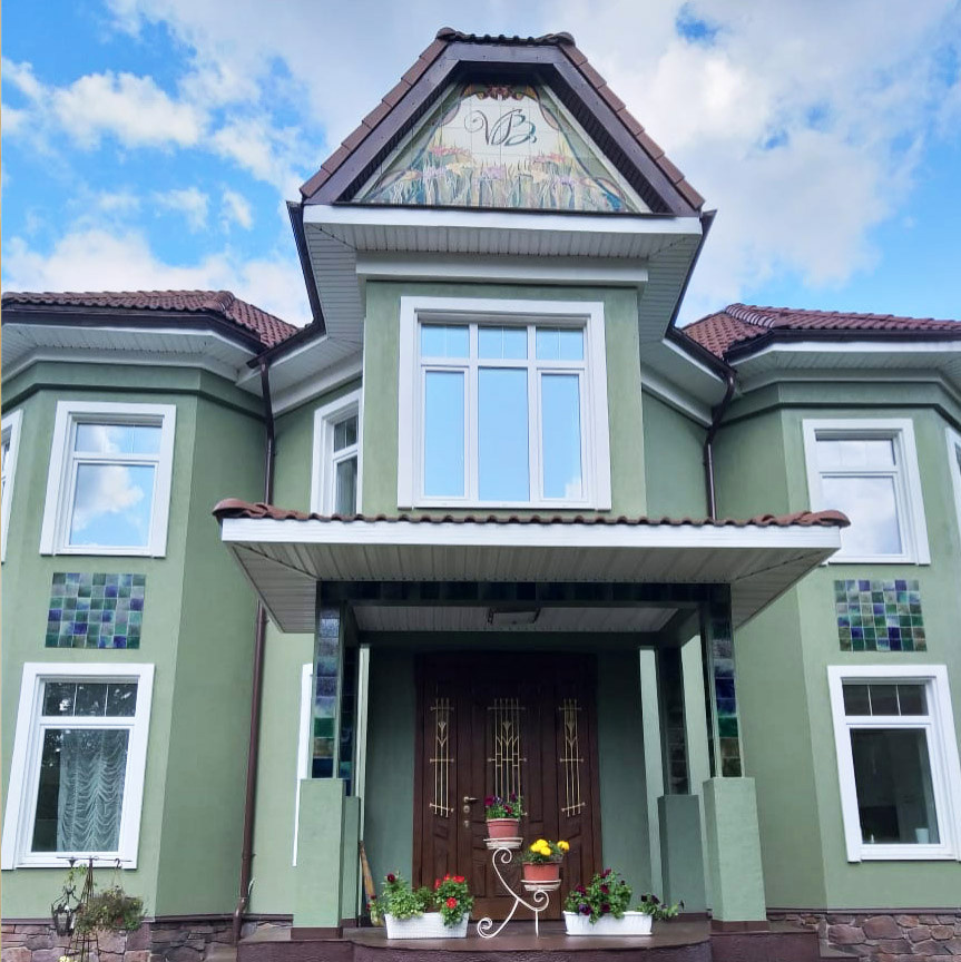 Керамические панно для украшения фасадов