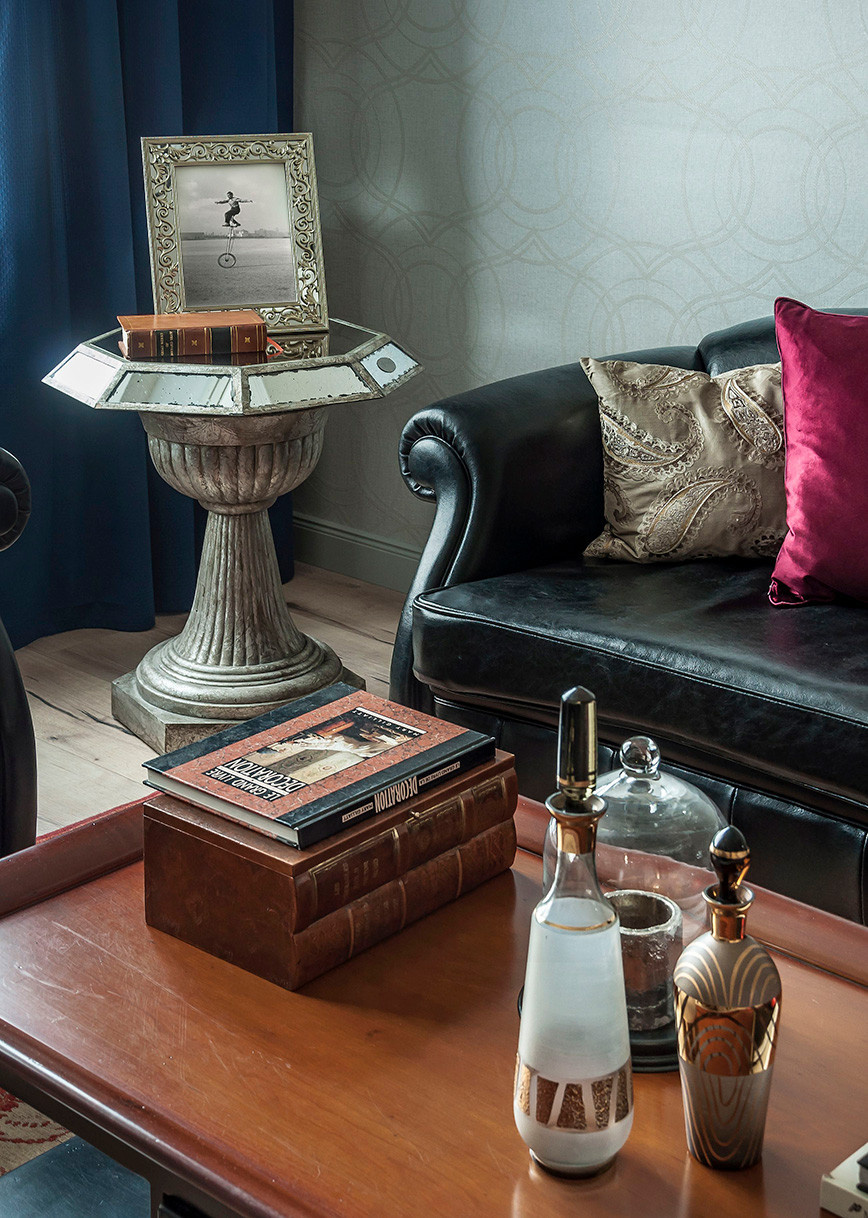 Modern apartments with сopper accents