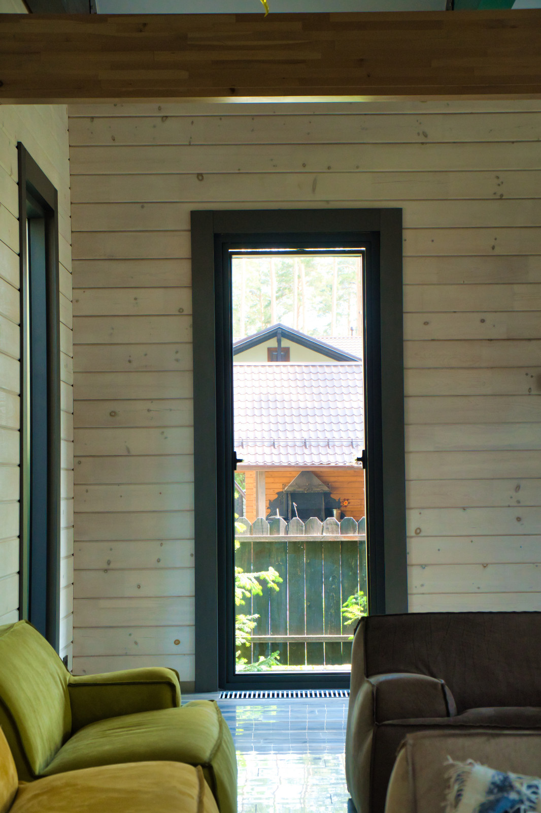 Одноэтажный загородный дом с вторым светом