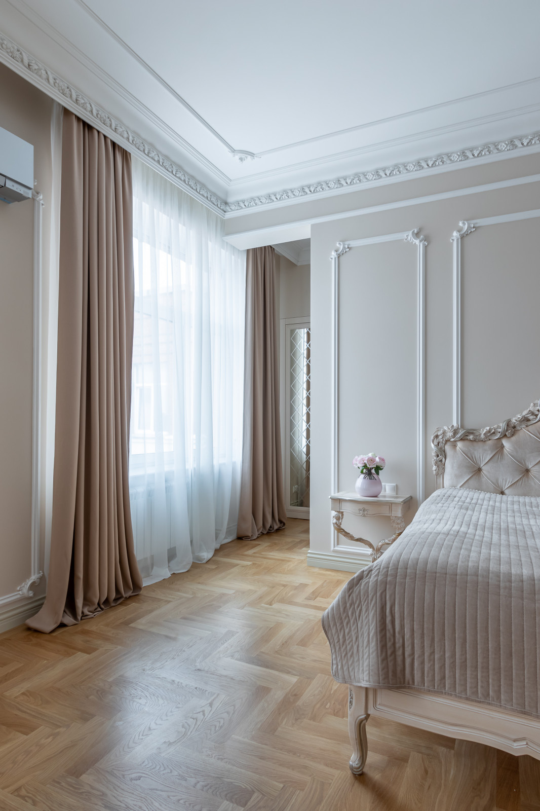 Дворец в многоквартирном доме