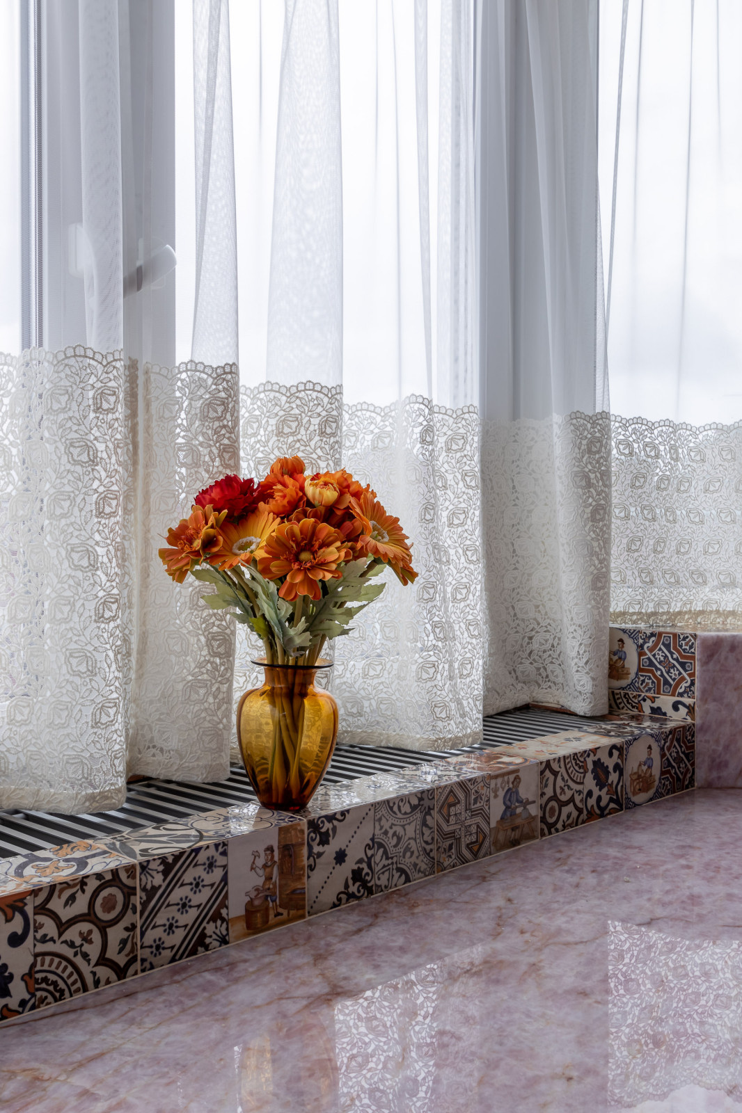 Дворец в многоквартирном доме